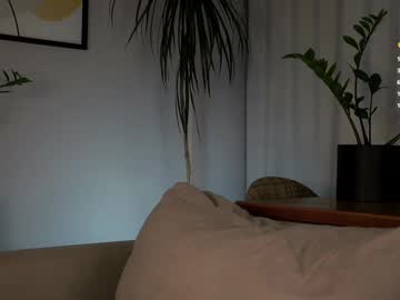 girl
        taitehambelton cam image #5178980