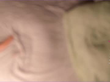 girl
        coastaldivas cam image #253178