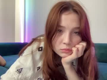 couple
        lolasava_li cam image #1586929
