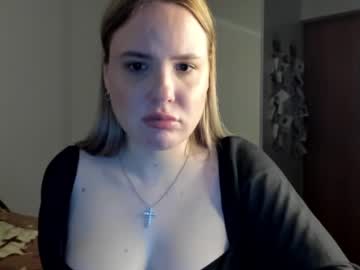 girl Live Cam Girls Love To Strip Naked For Their Viewers with naschayten