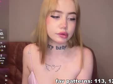 girl
        molly_dose cam image #6219119