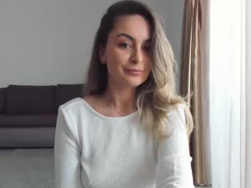 girl
        epicfu cam image #1983142