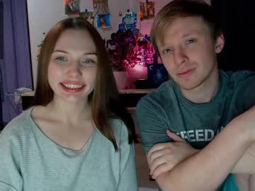 couple
        velleizanz cam image #2582959