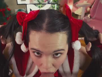 girl
        chery_lady22 cam image #5769907