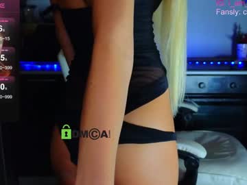 girl
        crazzy_cherry cam image #4980359