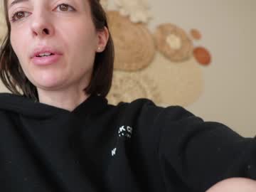 girl
        rosykindred cam image #5254270