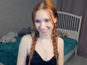 girl
        udeledobson cam image #3499811