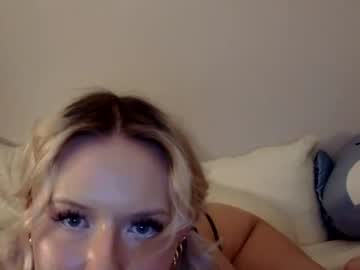 girl
        xprettyinpinkx cam image #1702546