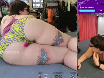 girl
        creepycrawlyqueen cam image #6374677