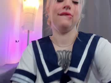 girl
        vergill_hell cam image #1910911