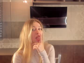 girl
        maydahedley cam image #3694140