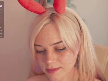 girl
        mia_milagros cam image #6880772