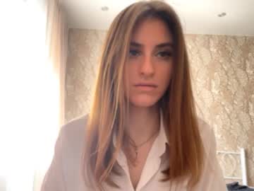 girl
        odelinabain cam image #6696793
