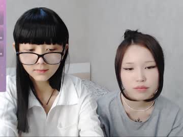 girl
        little_yena cam image #3434016
