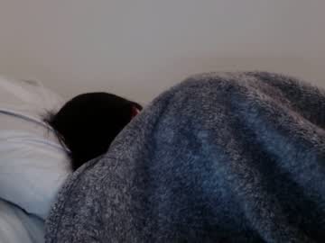 girl
        london_tipton cam image #2931653