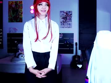 girl
        madnessalise cam image #1770585
