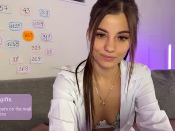 girl
        paaulina cam image #3147853