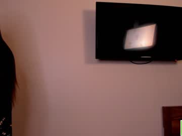 girl
        amandamedrano cam image #498043