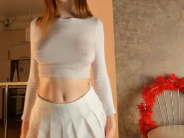 girl
        cindyhips cam image #759426