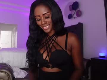 girl
        missksavage cam image #3286244