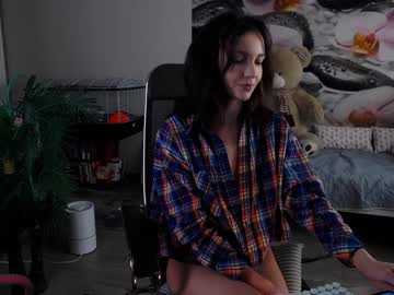 girl
        jennycutey cam image #3562175