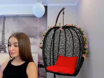 girl
        elizabeth__gray cam image #844093