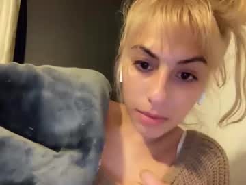 girl
        avamonroexo cam image #2054647