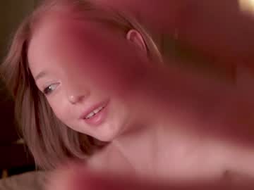 girl
        infinitysoul_ cam image #4492822