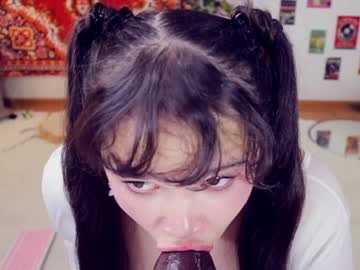 girl
        chery_lady22 cam image #6949157
