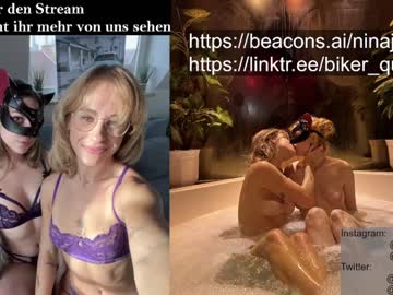 couple Live Cam Girls Love To Strip Naked For Their Viewers with ninajoy96