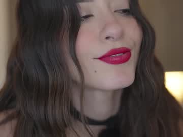 girl
        emyii cam image #5937368