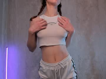 girl
        olivia_madyson cam image #2428034