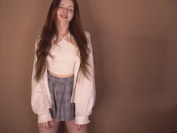girl
        belletesla cam image #3662121