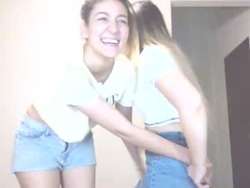 couple
        sophielynn19 cam image #623781