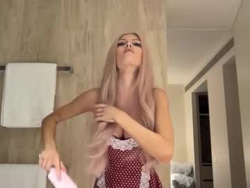 girl
        mishapalmer cam image #6710238