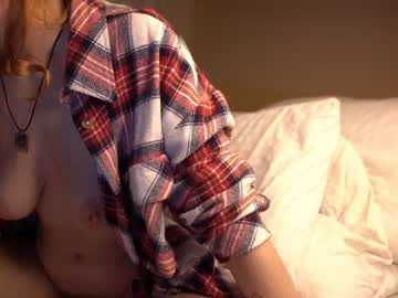 girl
        ladysweet_x cam image #676409