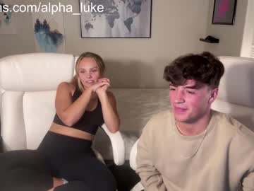 couple
        alpha_luke cam image #2541367