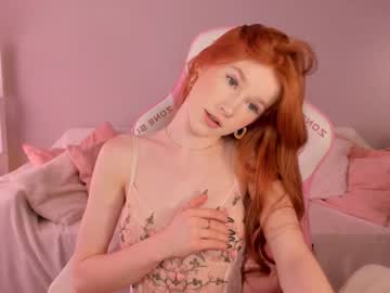 girl
        leahsthetics cam image #4509989