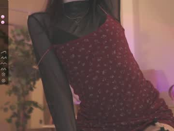 girl
        oki_dokie cam image #2637960