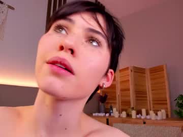 girl
        helenblash cam image #1305499