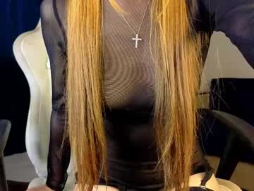 girl
        mia__amore cam image #6127108