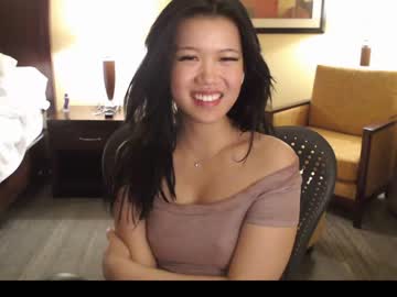girl
        xoeveali cam image #3381862