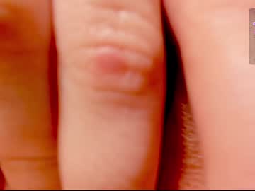 girl
        _witch__ cam image #6515899