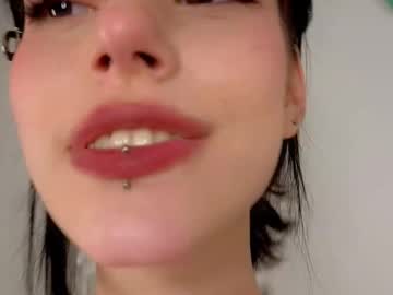 girl
        liaglamour cam image #6229089