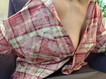 girl
        chelseafurnish cam image #5272327