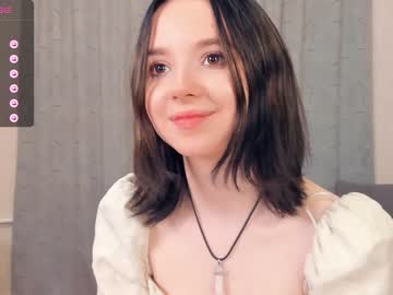 girl
        augustadyer cam image #3849763