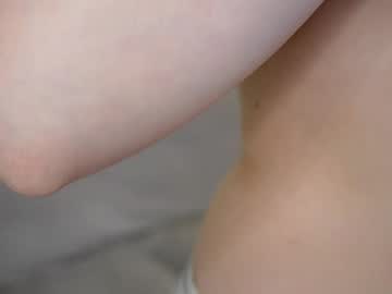 girl
        katiebrach cam image #6150154