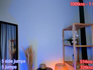 girl
        shine_luna cam image #1037005