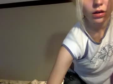 girl
        natashavarga cam image #3609988