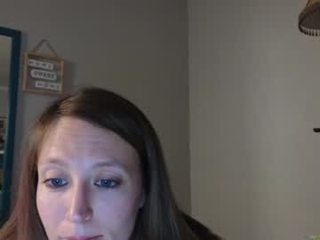 girl
        reach4thepeach cam image #3409842
